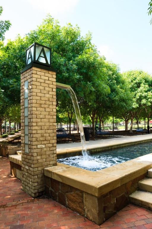 Residence Inn Dallas Addison/Quorum Drive image 6
